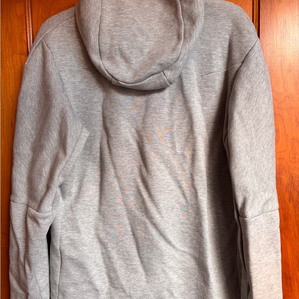 Nike Light Grey Full-Zip Hooded Performance Jacket with Black Trim EUC - Picture 2 of 5
